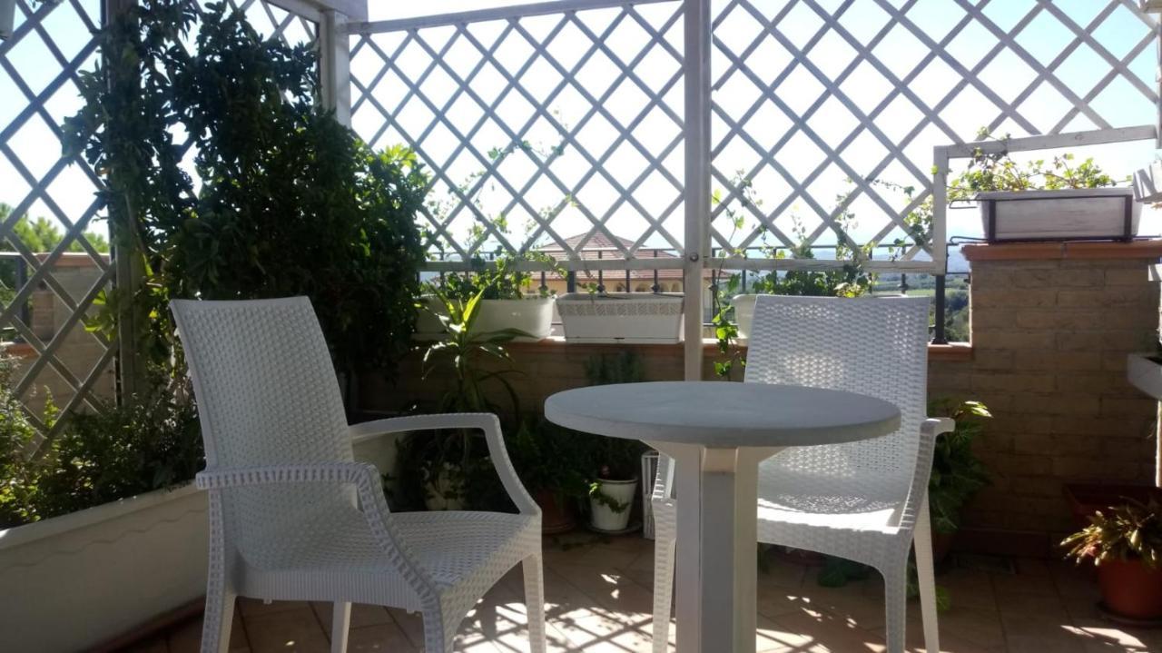 Il Cielo In Una Stanza Hotel Giulianova Bagian luar foto