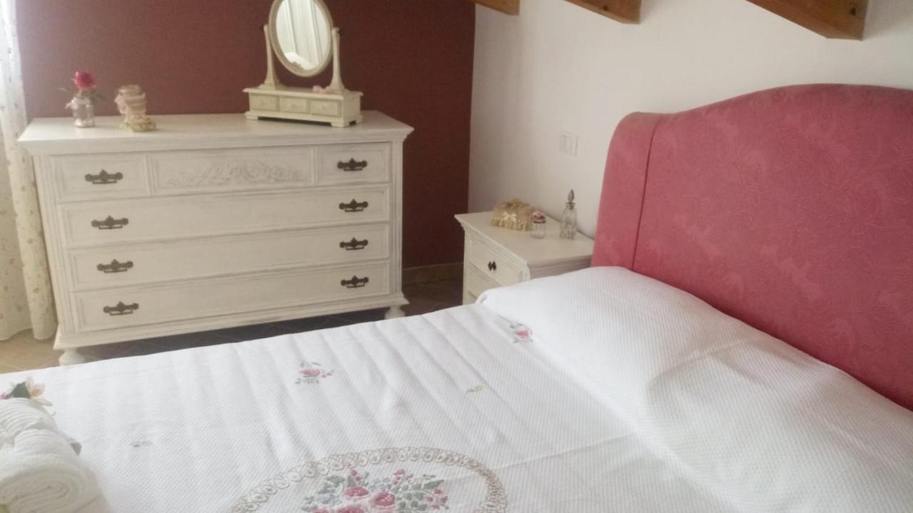Il Cielo In Una Stanza Hotel Giulianova Bagian luar foto